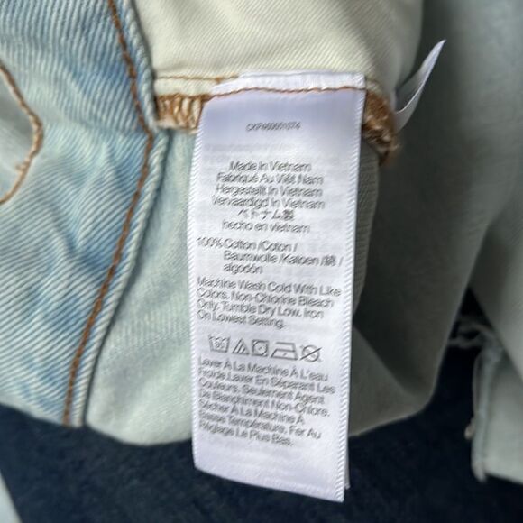 Madewell 3” Relaxed Denim Shorts Light Wash, Raw hem, high rise 100% cotton NWT - Picture 5 of 6